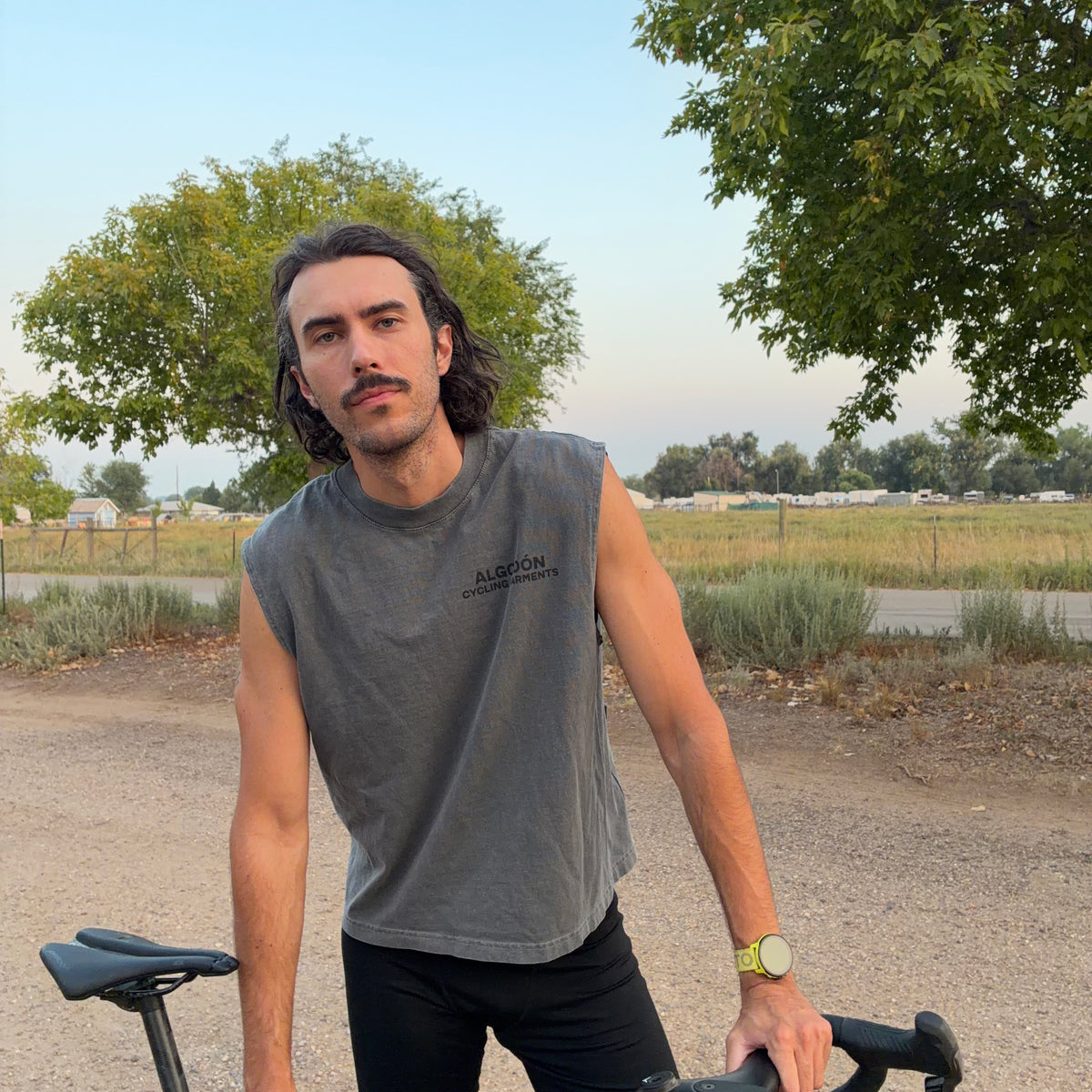 Algodón Cropped Muscle Cycling T-Shirt - Faded Black